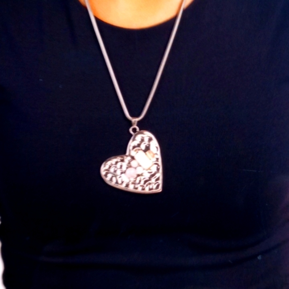 Heart necklace ♥️